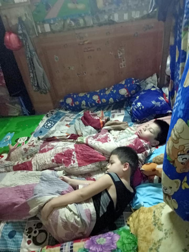 Người mẹ Nga ở Hà Nội lên mạng cầu cứu trong dịch bệnh